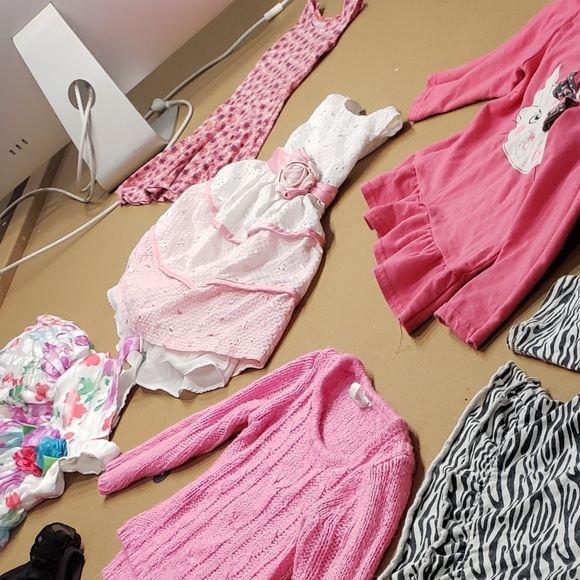 SUPER CUTE like new girls SIZE 3T! - Picture 3 of 4